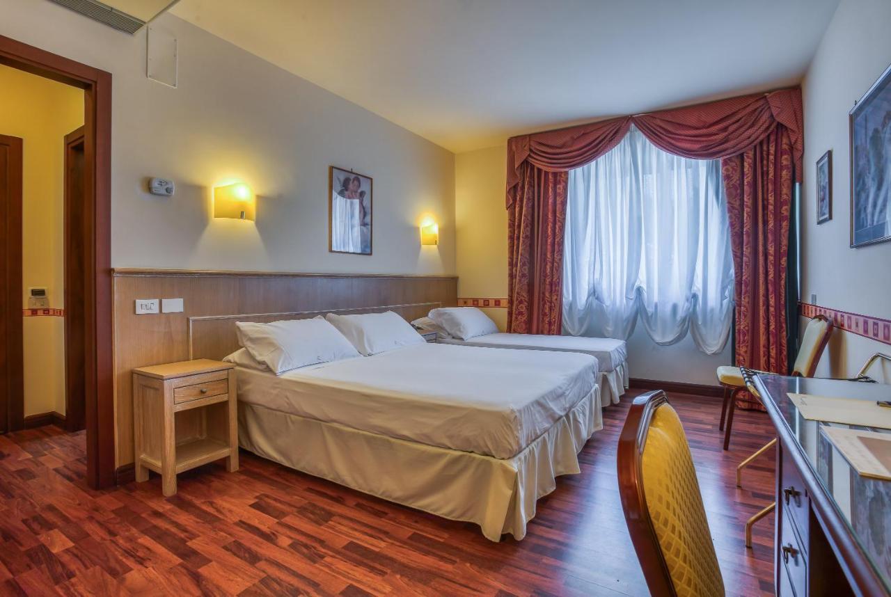 Hotel Des Reves Сант-Элия-Фьюмерапидо Экстерьер фото