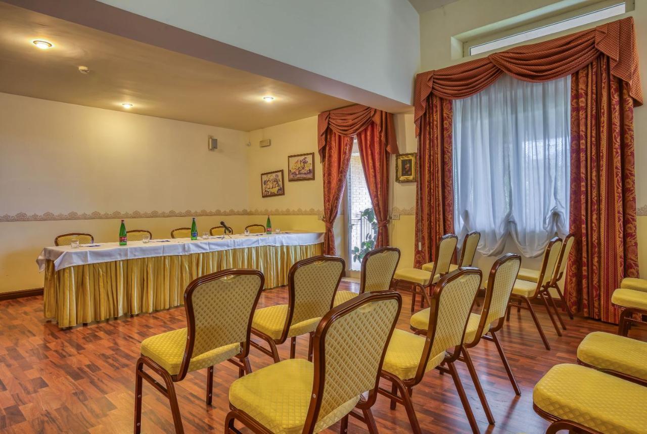 Hotel Des Reves Сант-Элия-Фьюмерапидо Экстерьер фото